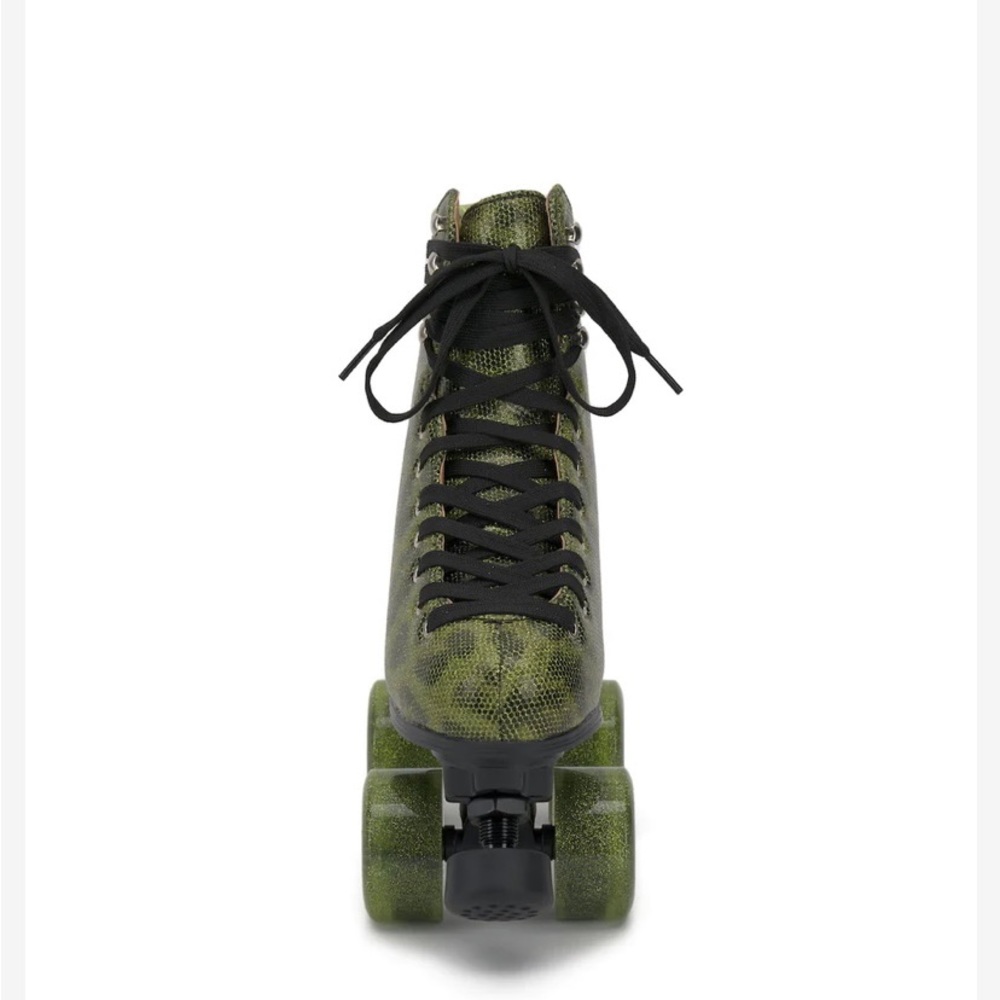 - Rollstar Roller Skate in Green Leopard jessica Simpson new - Picture 6 of 9